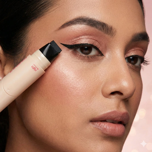 Pagevine Quick Winged Eyeliner Stamp 2-in-1